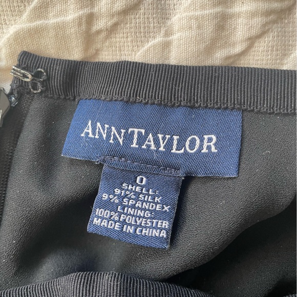 Ann Taylor Silk Skirt - Picture 3 of 3